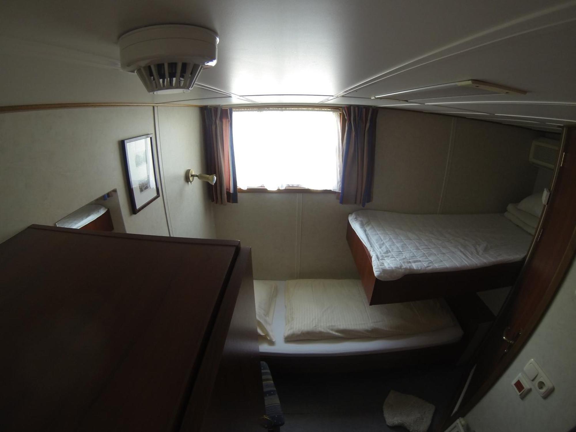 Botel Zwaantje Amsterdam Kamer foto